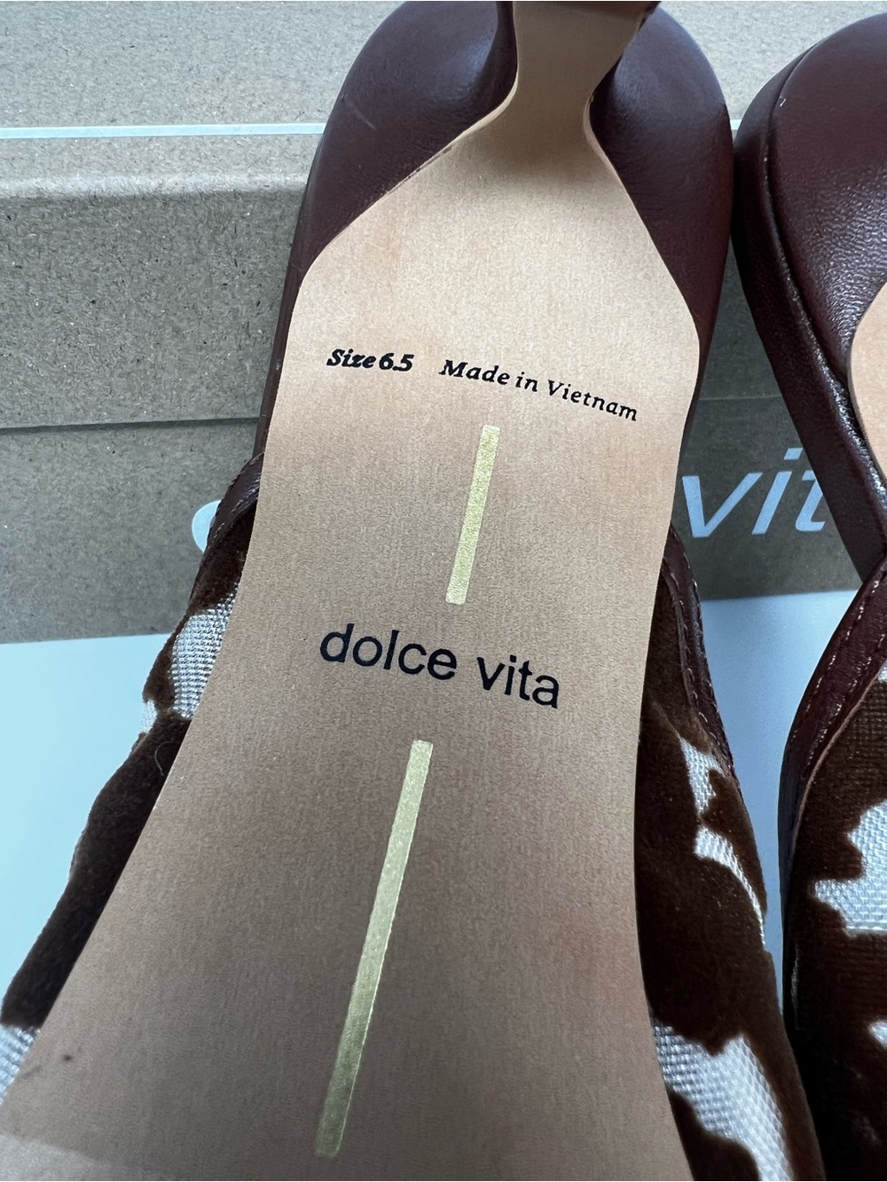 Dolce Vita Brown and Cream Cowhide Print Pointed Mule Heels - Picture 7 of 9